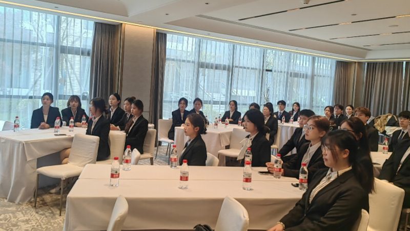 退团扣费标准2025：合同里藏着哪些坑